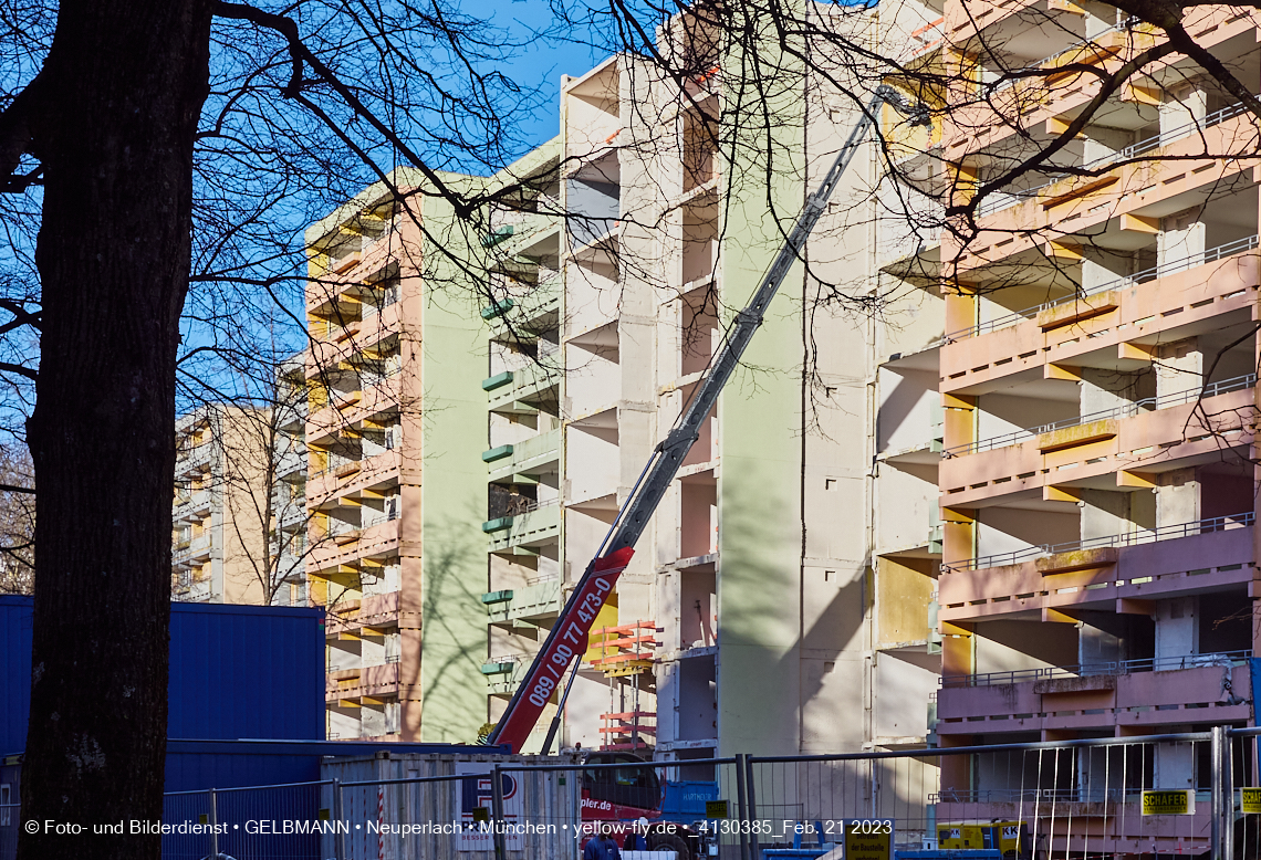 21.02.2023 -  Mega-Sanierung in der Kurt-Eisner-Straße in Neuperlach